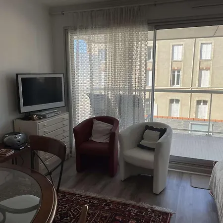 Le Concorde - - Vue Proche Quartier Gare Mae-7461 アパート